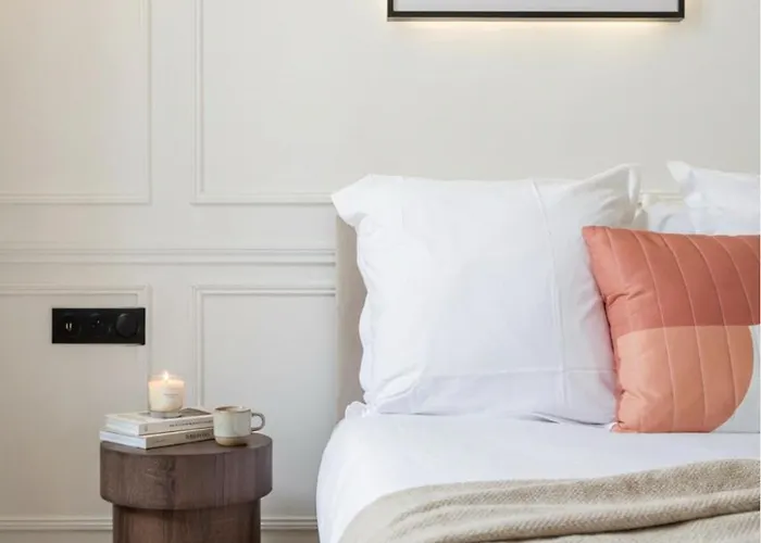 Poeticstay - Champs D'elysee