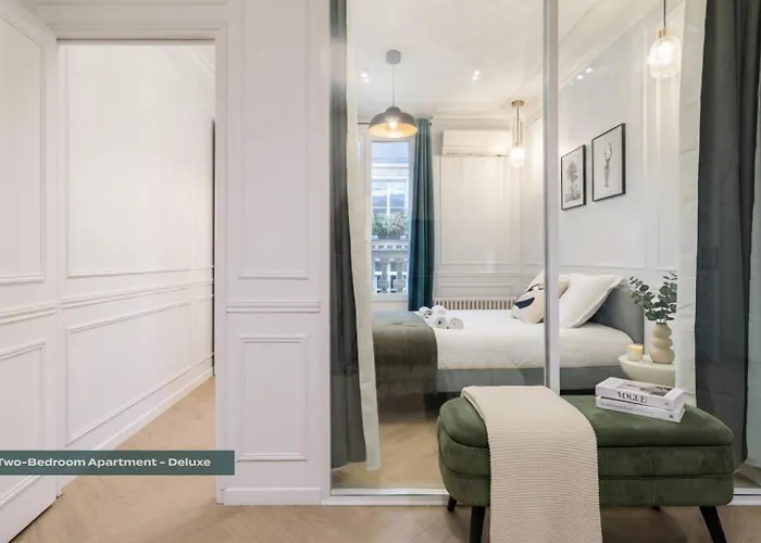 Poeticstay - Champs D'elysee