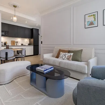 Poeticstay - Champs Elysees 巴黎