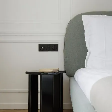 Poeticstay - Champs Elysees 公寓