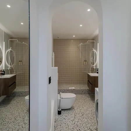 Lägenhet Poeticstay - Champs Elysees Paris
