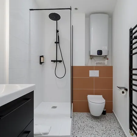 Poeticstay - Champs Elysees
