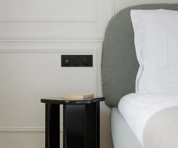 Poeticstay - Champs D'elysee Apartamento