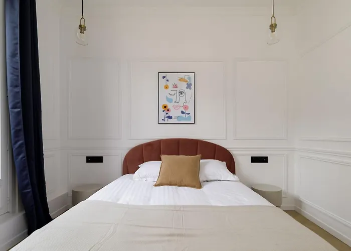 Poeticstay - Champs D'elysee *