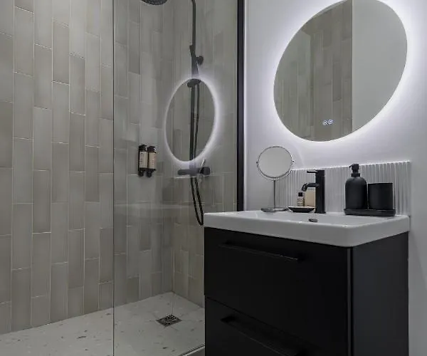 Poeticstay - Champs D'elysee Apartamento