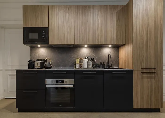 Poeticstay - Champs D'elysee