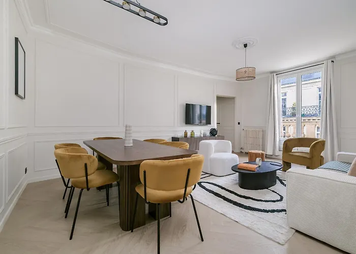 Poeticstay - Champs D'elysee * Paris