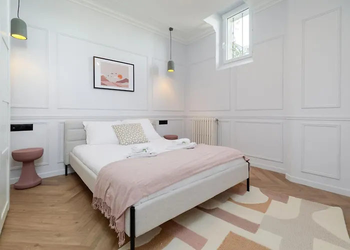 Poeticstay - Champs D'elysee Apartamento *