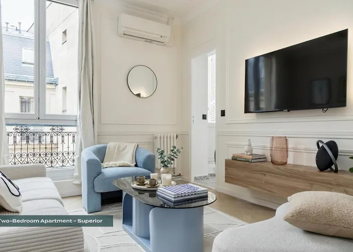 Poeticstay - Champs D'elysee *