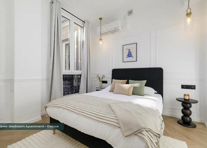 Poeticstay - Champs D'elysée *