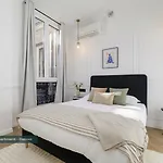 Poeticstay - Champs D'elysee *