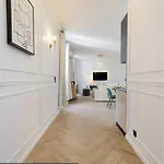 Daire Poeticstay - Champs D'elysee Paris