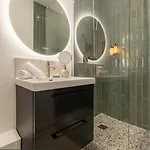 Poeticstay - Champs D'elysee Paris