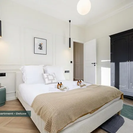Daire Poeticstay - Champs D'elysee
