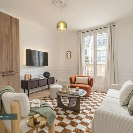 Poeticstay - Champs D'elysee Daire Paris