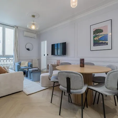 Poeticstay - Champs Elysees *