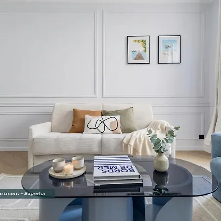 Poeticstay - Champs D'elysee *